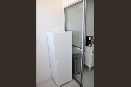 Apartamento à venda com 63m², 2 quartos e 1 vaga Apartamento à venda com 63m², 2 quartos e 1 vagaDetalhe - Área de Serviço