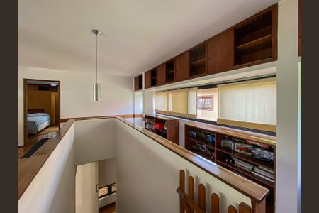 Casa à venda com 462m², 4 quartos e 2 vagas Casa à venda com 462m², 4 quartos e 2 vagasSala 2