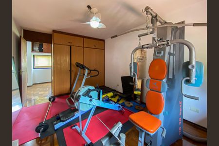 Casa à venda com 462m², 4 quartos e 2 vagas Casa à venda com 462m², 4 quartos e 2 vagasQuarto 3