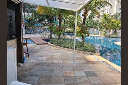 Apartamento à venda com 63m², 2 quartos e 1 vaga