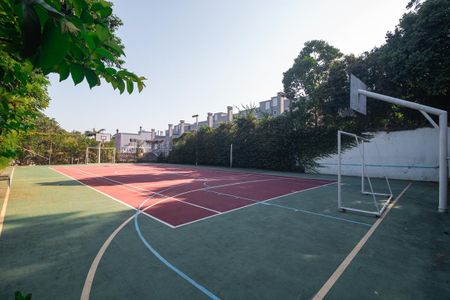 Casa de condomínio à venda com 198m², 3 quartos e 2 vagas Casa de condomínio à venda com 198m², 3 quartos e 2 vagasÁrea comum