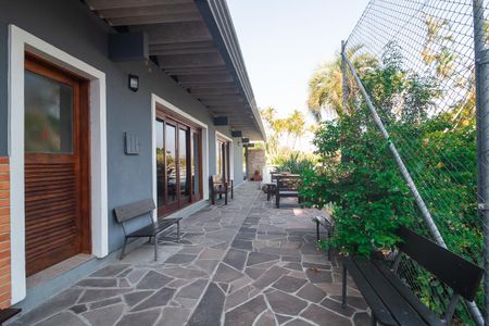 Casa de condomínio à venda com 198m², 3 quartos e 2 vagas Casa de condomínio à venda com 198m², 3 quartos e 2 vagasÁrea comum