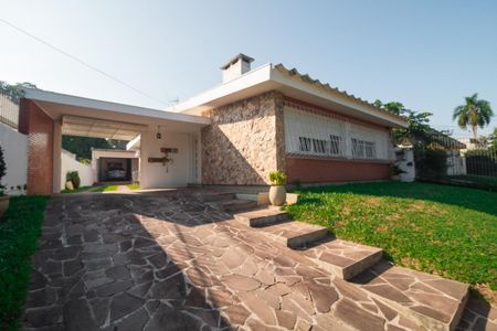 Casa de condomínio à venda com 198m², 3 quartos e 2 vagas Casa de condomínio à venda com 198m², 3 quartos e 2 vagasQuintal da Frente