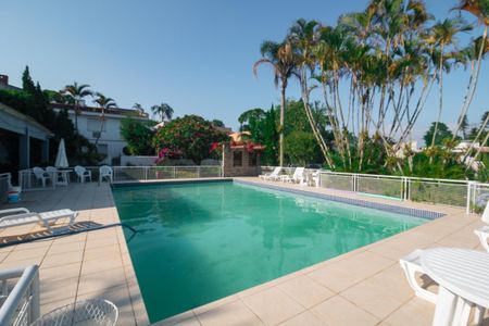 Casa de condomínio à venda com 198m², 3 quartos e 2 vagas Casa de condomínio à venda com 198m², 3 quartos e 2 vagasÁrea comum