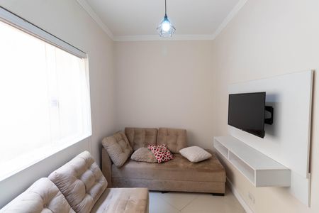 Casa à venda com 265m², 4 quartos e 2 vagas Casa à venda com 265m², 4 quartos e 2 vagasSala 2