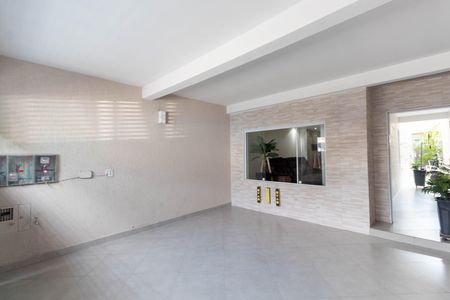 Casa à venda com 265m², 4 quartos e 2 vagas Casa à venda com 265m², 4 quartos e 2 vagasGaragem
