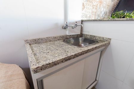 Casa à venda com 265m², 4 quartos e 2 vagas Casa à venda com 265m², 4 quartos e 2 vagasLavanderia