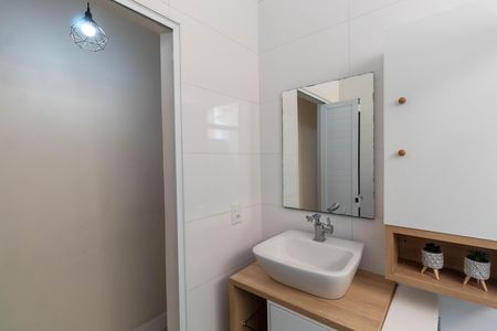 Casa à venda com 265m², 4 quartos e 2 vagas Casa à venda com 265m², 4 quartos e 2 vagasBanheiro