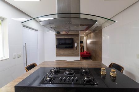 Casa à venda com 265m², 4 quartos e 2 vagas Casa à venda com 265m², 4 quartos e 2 vagasCozinha
