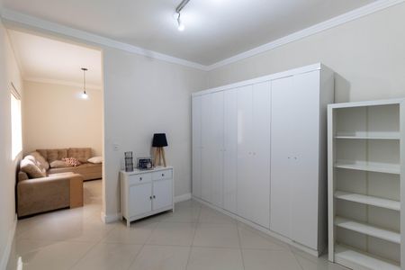 Casa à venda com 265m², 4 quartos e 2 vagas Casa à venda com 265m², 4 quartos e 2 vagasQuarto 1