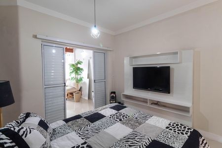 Casa à venda com 265m², 4 quartos e 2 vagas Casa à venda com 265m², 4 quartos e 2 vagasQuarto Suíte