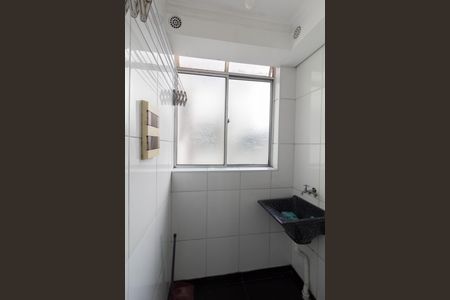Apartamento à venda com 42m², 2 quartos e 1 vaga Apartamento à venda com 42m², 2 quartos e 1 vagaCozinha e Área de Serviço