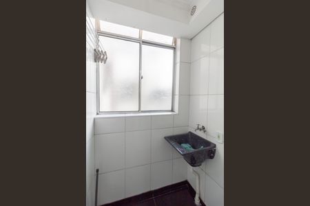 Apartamento à venda com 42m², 2 quartos e 1 vaga Apartamento à venda com 42m², 2 quartos e 1 vagaCozinha e Área de Serviço