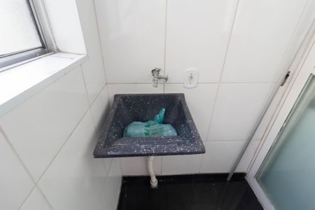 Apartamento à venda com 42m², 2 quartos e 1 vaga Apartamento à venda com 42m², 2 quartos e 1 vagaCozinha e Área de Serviço