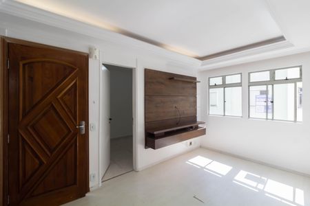 Apartamento à venda com 42m², 2 quartos e 1 vaga Apartamento à venda com 42m², 2 quartos e 1 vagaSala