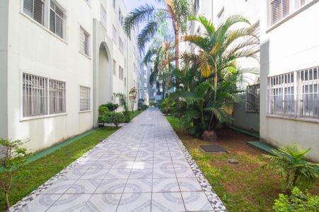 Apartamento à venda com 42m², 2 quartos e 1 vaga Apartamento à venda com 42m², 2 quartos e 1 vagaÁrea comum - Jardim