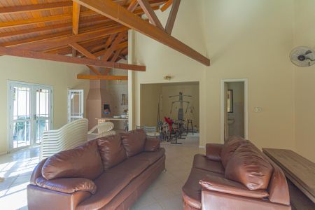 Casa para alugar com 148m², 4 quartos e 2 vagas Casa para alugar com 148m², 4 quartos e 2 vagasÁrea comum - Salão de festas