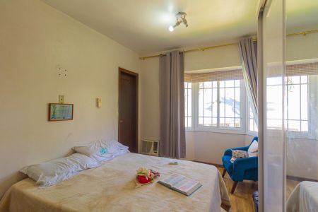 Casa para alugar com 148m², 4 quartos e 2 vagas Casa para alugar com 148m², 4 quartos e 2 vagasSuíte 1