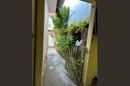 Casa à venda com 200m², 2 quartos e 1 vaga