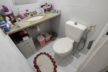 Apartamento à venda com 149m², 4 quartos e 2 vagas Apartamento à venda com 149m², 4 quartos e 2 vagasBanheiro da Suíte