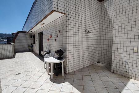 Apartamento à venda com 149m², 4 quartos e 2 vagas Apartamento à venda com 149m², 4 quartos e 2 vagasCobertura