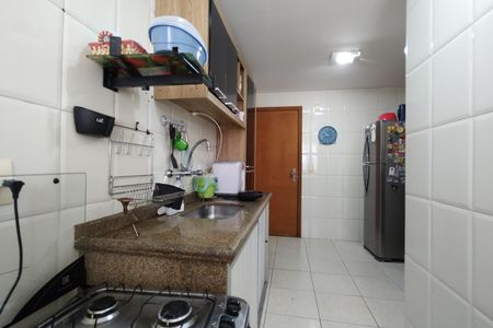 Apartamento à venda com 149m², 4 quartos e 2 vagas Apartamento à venda com 149m², 4 quartos e 2 vagasCozinha - Armários
