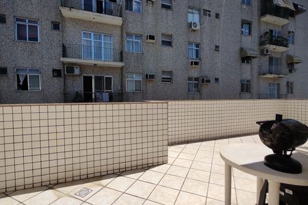 Apartamento à venda com 149m², 4 quartos e 2 vagas Apartamento à venda com 149m², 4 quartos e 2 vagasCobertura