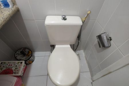 Apartamento à venda com 149m², 4 quartos e 2 vagas Apartamento à venda com 149m², 4 quartos e 2 vagasBanheiro da Suíte