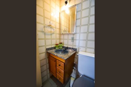 Apartamento à venda com 54m², 2 quartos e 1 vaga Apartamento à venda com 54m², 2 quartos e 1 vagaBanheiro Social