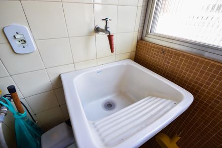 Apartamento à venda com 54m², 2 quartos e 1 vaga Apartamento à venda com 54m², 2 quartos e 1 vagaÁrea de Serviço