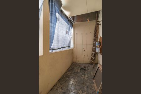 Casa à venda com 190m², 4 quartos e 1 vaga Casa à venda com 190m², 4 quartos e 1 vagaÁrea de Serviço