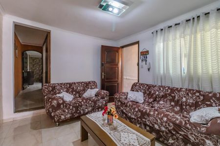 Casa à venda com 190m², 4 quartos e 1 vaga Casa à venda com 190m², 4 quartos e 1 vagaSala