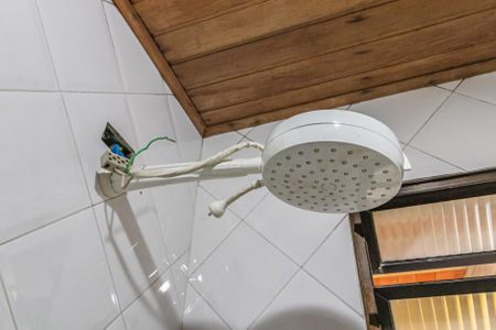 Casa à venda com 190m², 4 quartos e 1 vaga Casa à venda com 190m², 4 quartos e 1 vagaBanheiro Social 2