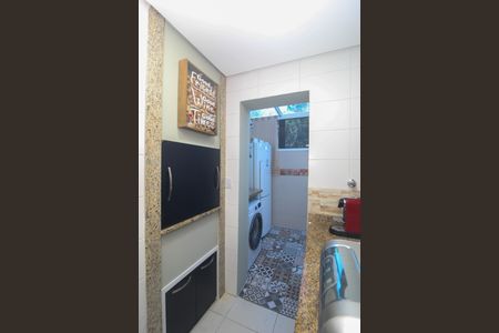 Casa à venda com 124m², 3 quartos e 2 vagas Casa à venda com 124m², 3 quartos e 2 vagasÁrea comum - Churrasqueira