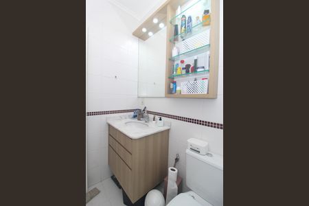 Casa à venda com 124m², 3 quartos e 2 vagas Casa à venda com 124m², 3 quartos e 2 vagasBanheiro da Suíte