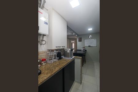 Casa à venda com 124m², 3 quartos e 2 vagas Casa à venda com 124m², 3 quartos e 2 vagasÁrea comum - Churrasqueira