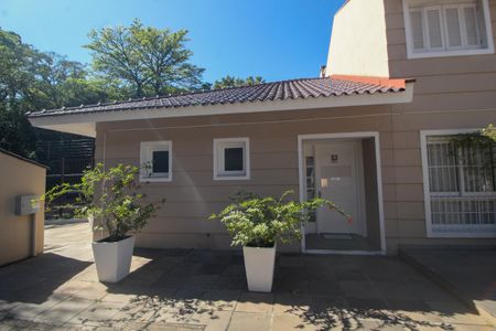 Casa à venda com 124m², 3 quartos e 2 vagas Casa à venda com 124m², 3 quartos e 2 vagasÁrea comum - Salão de festas