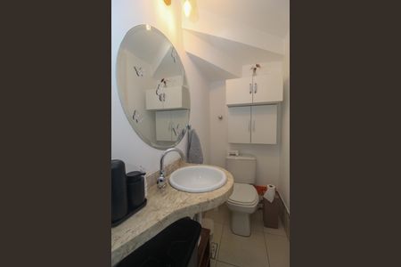 Casa à venda com 124m², 3 quartos e 2 vagas Casa à venda com 124m², 3 quartos e 2 vagasLavabo