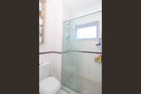 Casa à venda com 124m², 3 quartos e 2 vagas Casa à venda com 124m², 3 quartos e 2 vagasBanheiro da Suíte