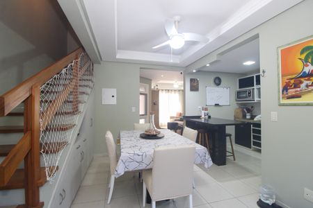 Casa à venda com 124m², 3 quartos e 2 vagas Casa à venda com 124m², 3 quartos e 2 vagasSala 2