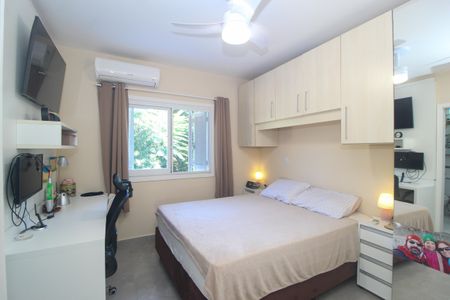 Casa à venda com 124m², 3 quartos e 2 vagas Casa à venda com 124m², 3 quartos e 2 vagasSuíte