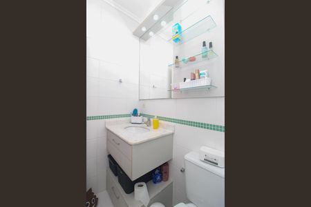 Casa à venda com 124m², 3 quartos e 2 vagas Casa à venda com 124m², 3 quartos e 2 vagasBanheiro