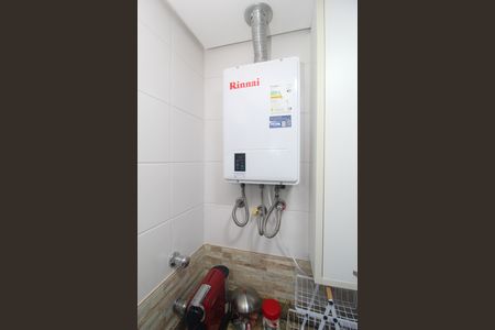 Casa à venda com 124m², 3 quartos e 2 vagas Casa à venda com 124m², 3 quartos e 2 vagasÁrea comum - Churrasqueira