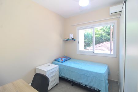 Casa à venda com 124m², 3 quartos e 2 vagas Casa à venda com 124m², 3 quartos e 2 vagasQuarto