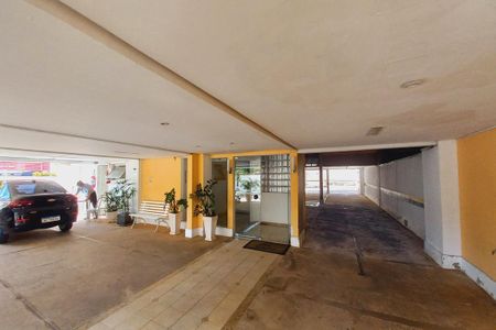 Apartamento à venda com 52m², 1 quarto e 1 vaga Apartamento à venda com 52m², 1 quarto e 1 vagaFachada e Portaria