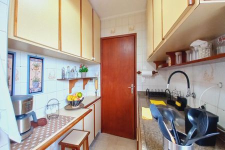 Apartamento à venda com 52m², 1 quarto e 1 vaga Apartamento à venda com 52m², 1 quarto e 1 vagaCozinha