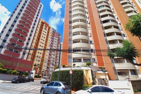 Apartamento à venda com 52m², 1 quarto e 1 vaga Apartamento à venda com 52m², 1 quarto e 1 vagaFachada do Prédio