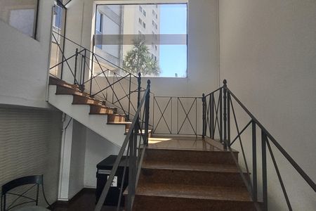 Apartamento à venda com 68m², 2 quartos e 1 vaga Apartamento à venda com 68m², 2 quartos e 1 vagaHall social