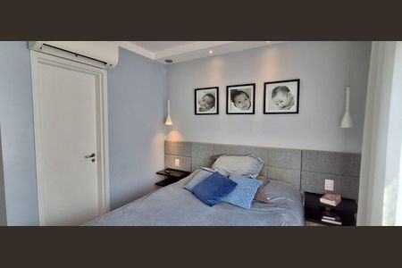 Apartamento à venda com 89m², 3 quartos e 2 vagas Apartamento à venda com 89m², 3 quartos e 2 vagasSuíte
