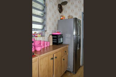 Casa à venda com 199m², 5 quartos e 4 vagas Casa à venda com 199m², 5 quartos e 4 vagasCozinha